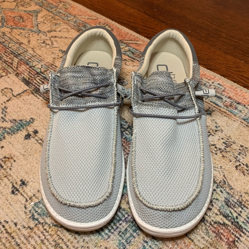 NWOT Men’s Hey Dude Stretch Slip On Shoes - 11